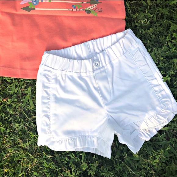 NWT RuffleButts White Ruffle Chino Shorts - Picture 2 of 4